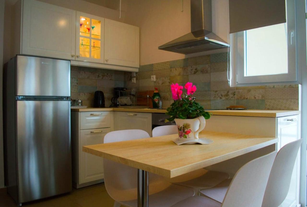 Sunny Central Luxury Apartment Волос Екстер'єр фото